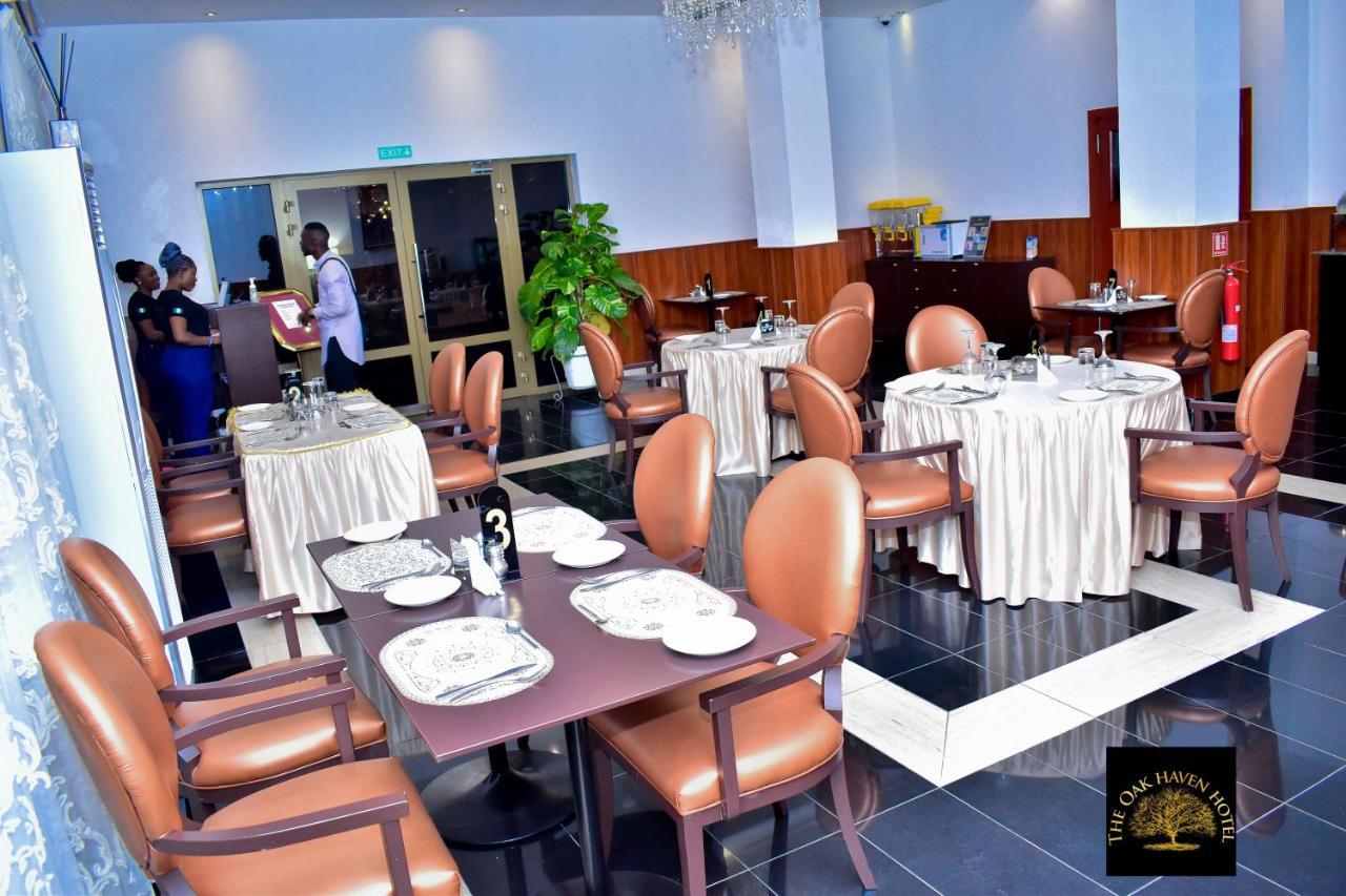 Oak Haven Hotel & Suites Port Harcourt Esterno foto