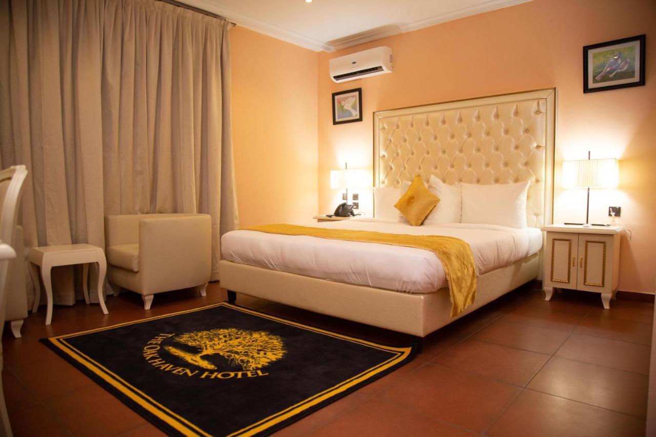 Oak Haven Hotel & Suites Port Harcourt Esterno foto