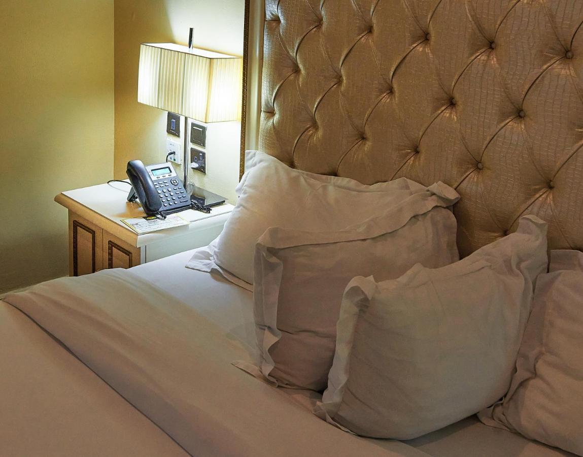 Oak Haven Hotel & Suites Port Harcourt Esterno foto